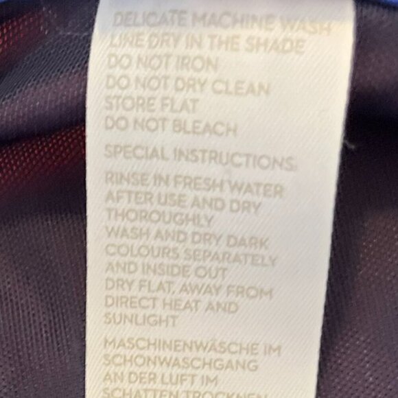 Boden Red Blue Underwire Summer Beach Vacation One-Piece Swim-Suit Sz 36C - Picture 9 of 11